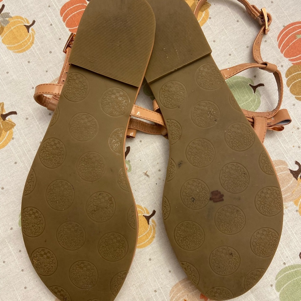 Vince Camuto Sandals NWOT - Picture 8 of 9